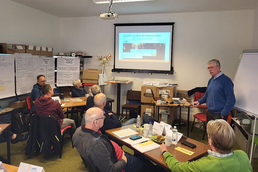 TourGuide-Ausbildung im Okt. 2025 TourGuide-Ausbildung im Seminarraum