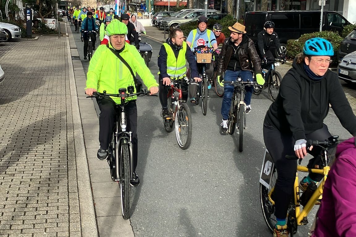 Gedenkfahrt in Essen am 11.02.2024 für den bei einem Verkehrsunfall getöteten Blogger #Natenom