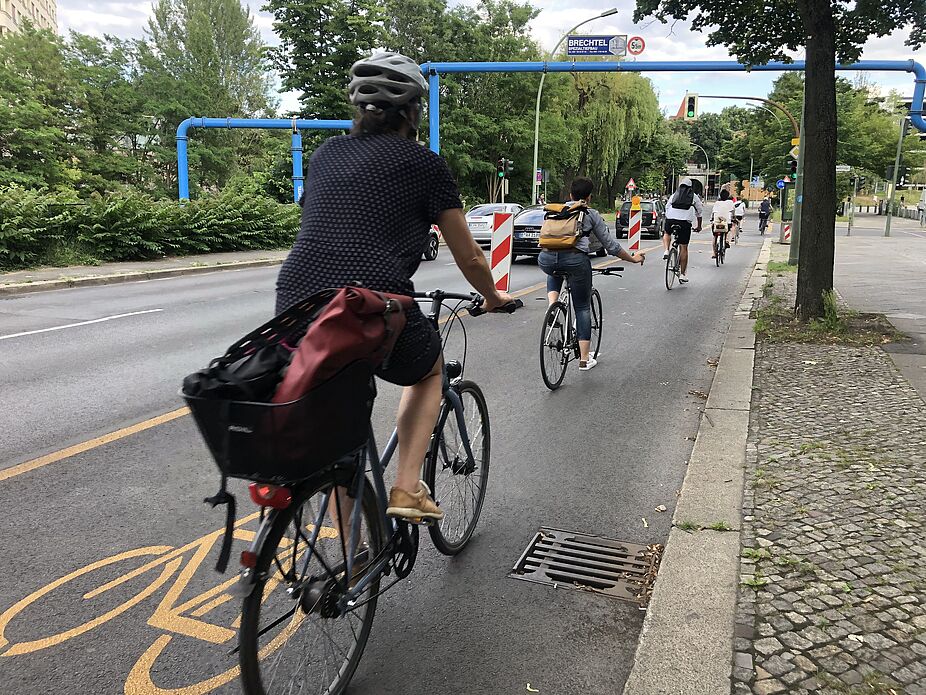 Popup-Bikelane in Berlin Popup-Bikelane in Berlin